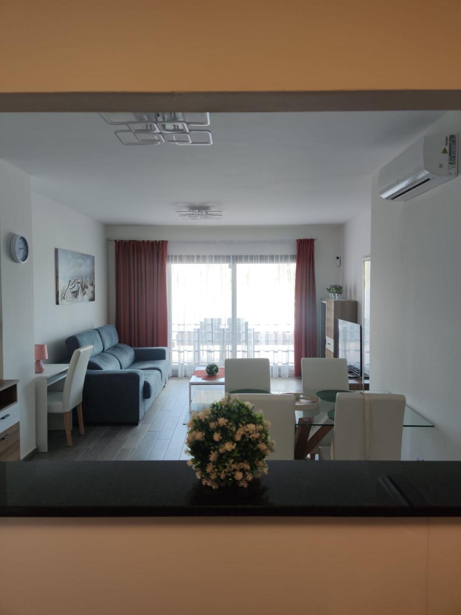 Serene Luxury Apartment With Pool - Viento Azul Antigua  Buitenkant foto